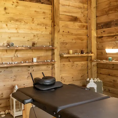 Lejlighedshotel Ow Andros 5,private Whirlpool 4*