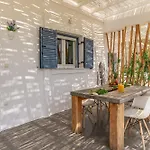 Ow Andros 5,private Whirlpool Aparthotel Kato Fellos